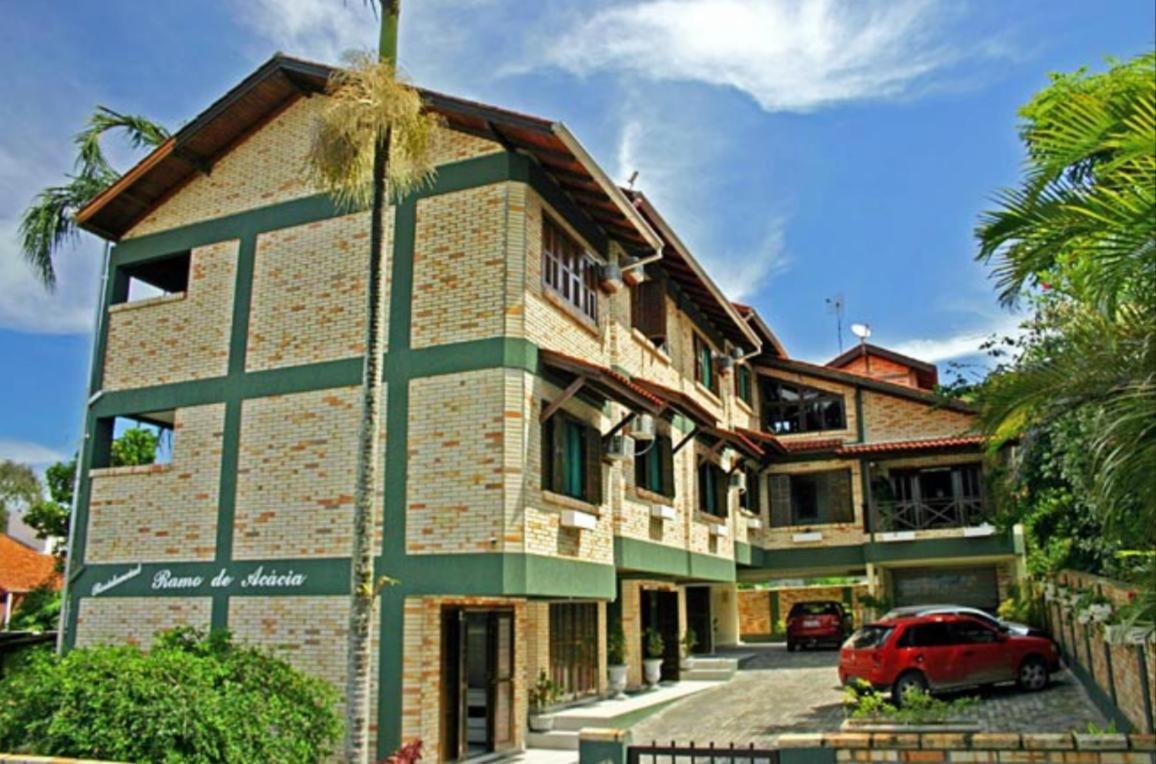 Apartment Ramo De Acacia *